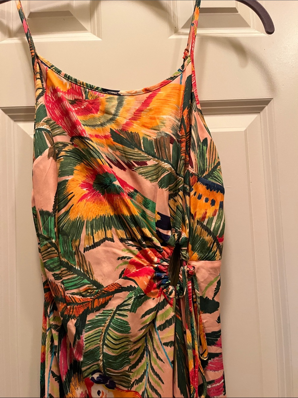 FARM Rio Peach Tropical Parrot Print Spaghetti-Strap Maxi Dress - Picture 4 of 7